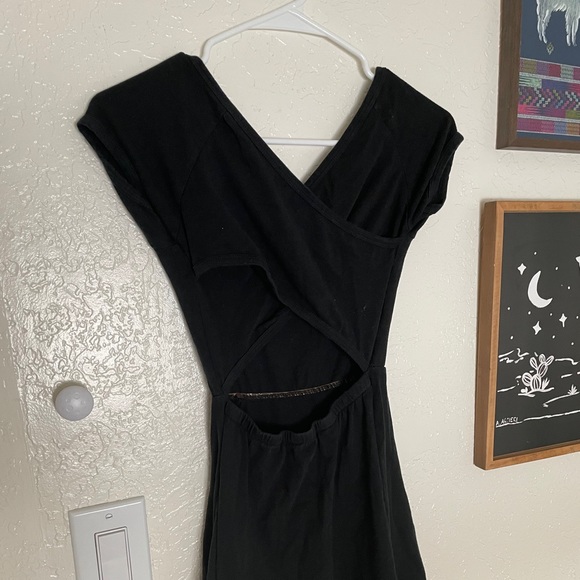 Brandy Melville dress - Picture 6 of 6